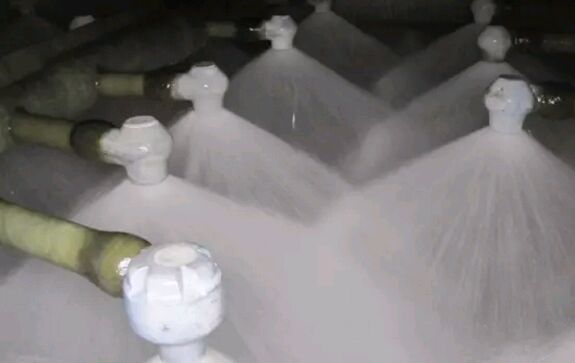 ����䓳��F�������܌ӵİ��b���E